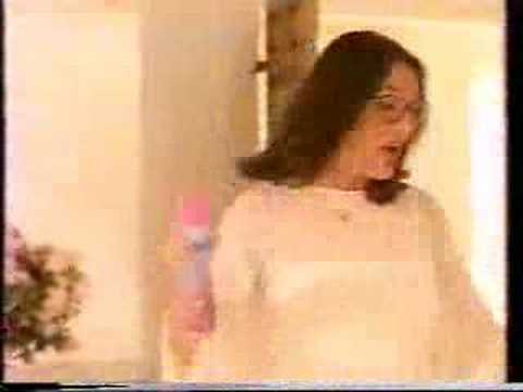 Publicité Wizard - Nana Mouskouri Publicité Wizard - Nana Mouskouri