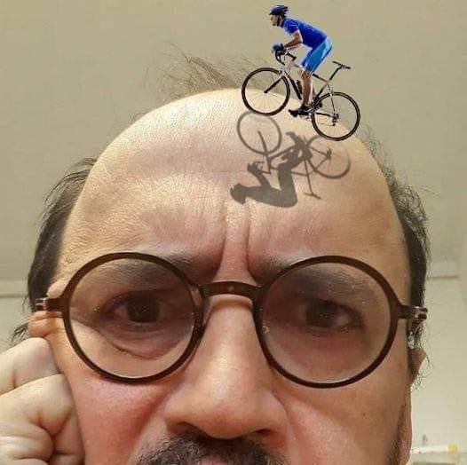 ah ben... il était dans la tête et il en serait sorti ?... Photo